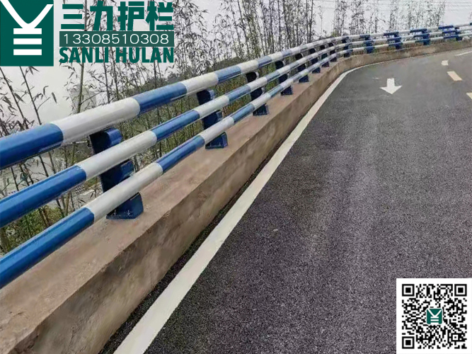 贵阳保税区挡墙防撞护栏
