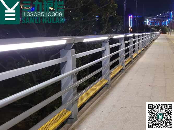 贵阳市机场路桥梁灯光 护栏
