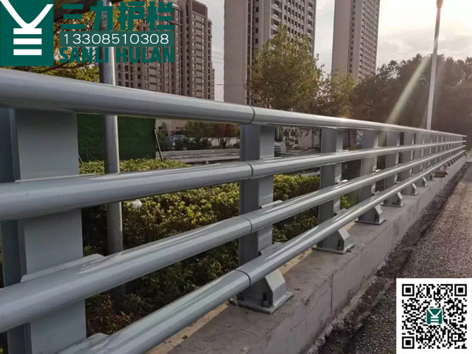 新型铝合金桥梁防撞护栏 新型铝合金桥梁防撞护栏